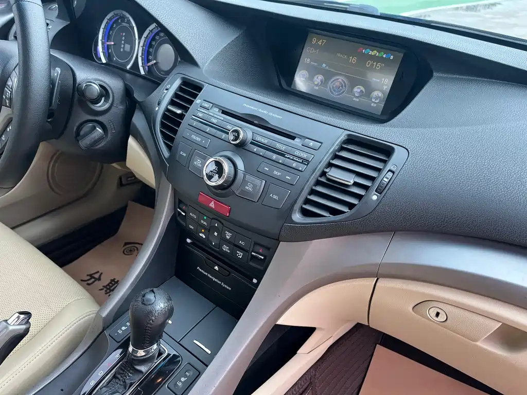 HONDA SI PLATINUM 2012