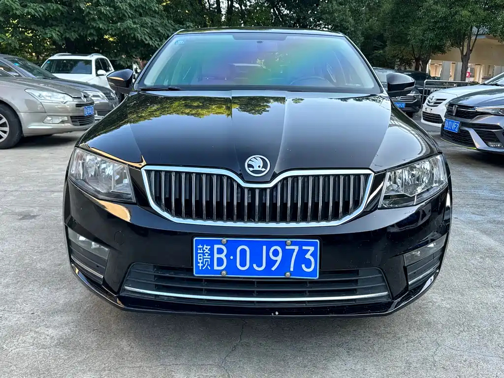 SKODA OCTAVIA 2017