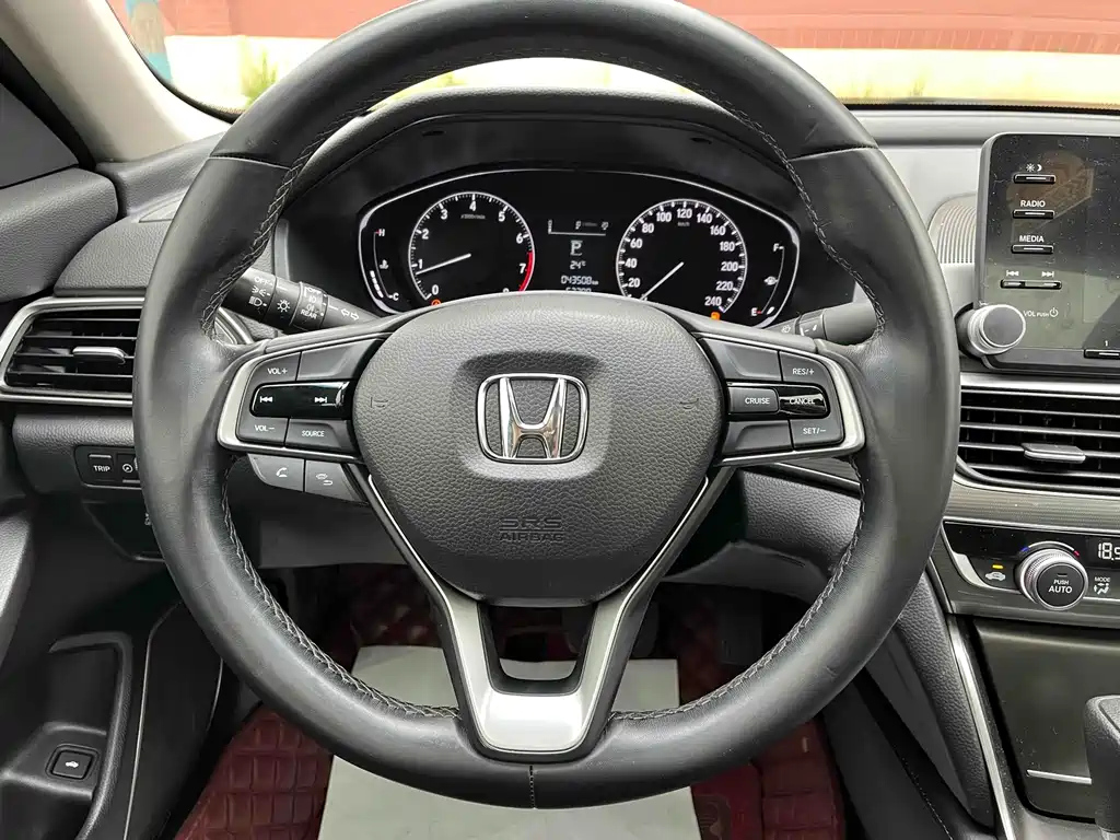 HONDA ACCORD 2018