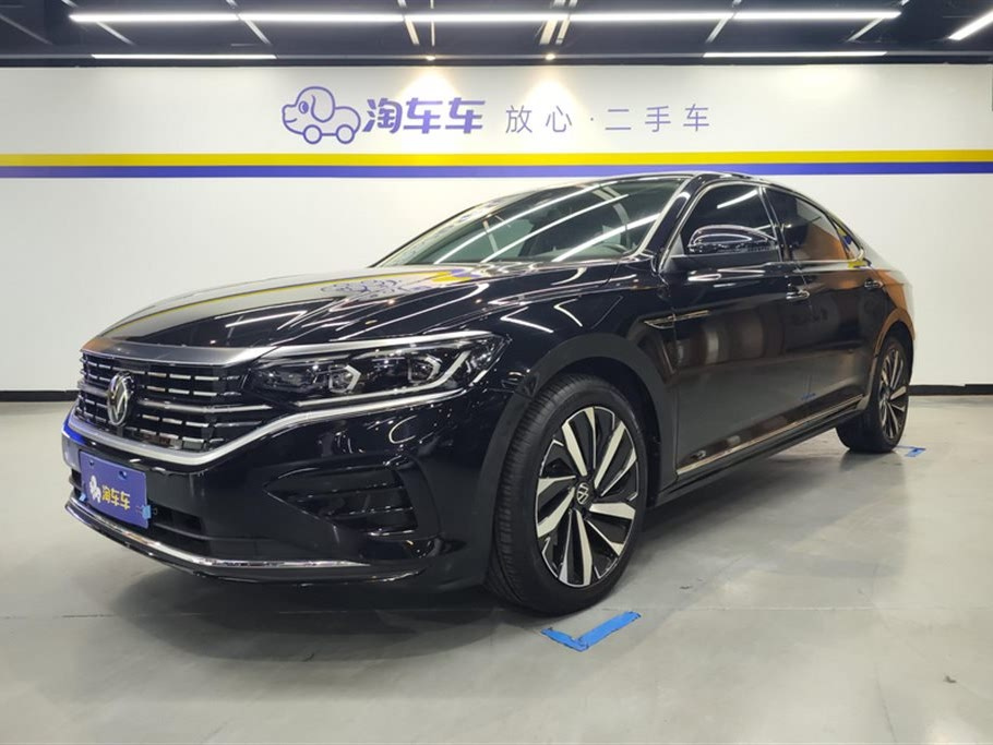 VOLKSWAGEN PASSAT 2022