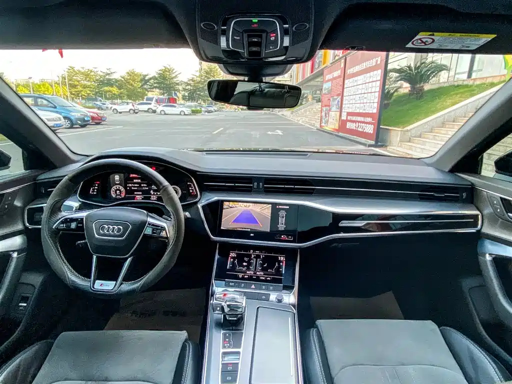AUDI A6L 2021