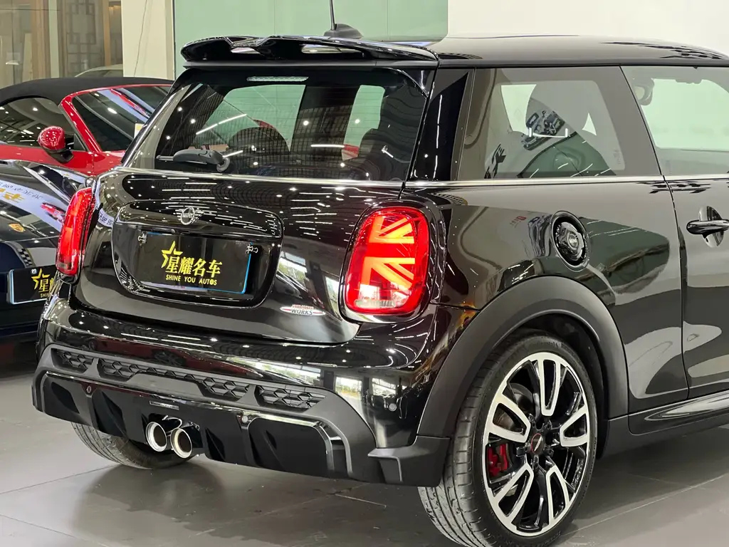 MINI JCW 2022