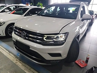 VOLKSWAGEN THARU 2020