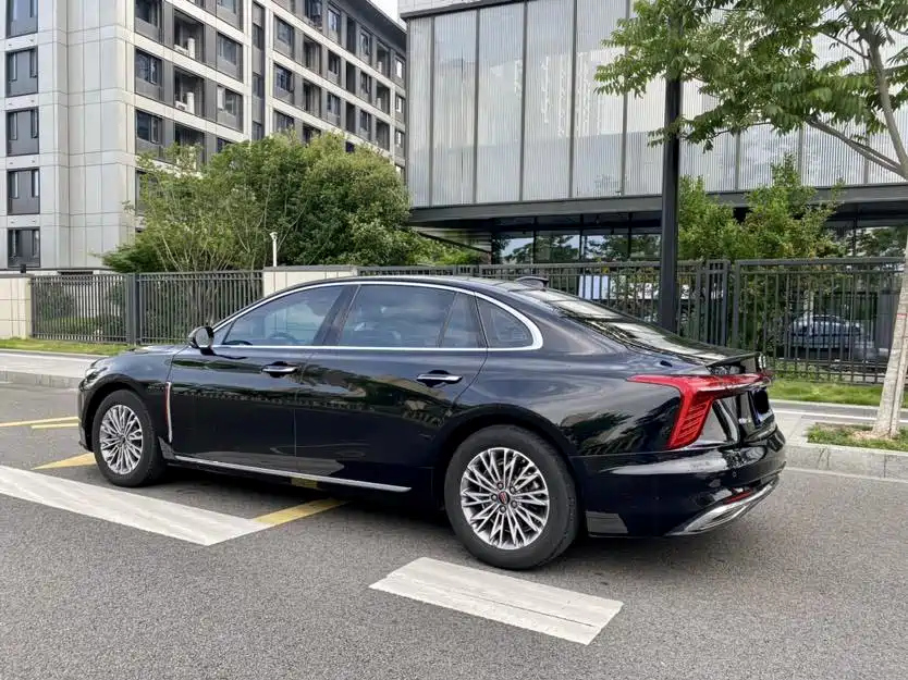 HONGQI H5 2023