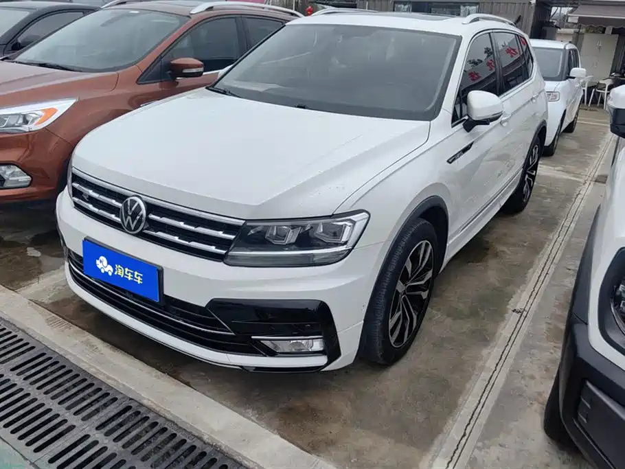 VOLKSWAGEN TIGUAN L NEW ENERGY 2021