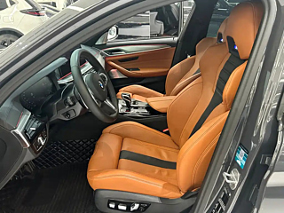 BMW M5  2021 YEAR M5 2021