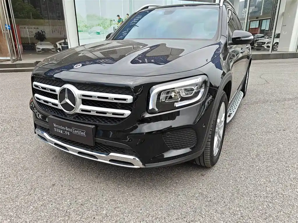 MERCEDES BENZ GLB 2022