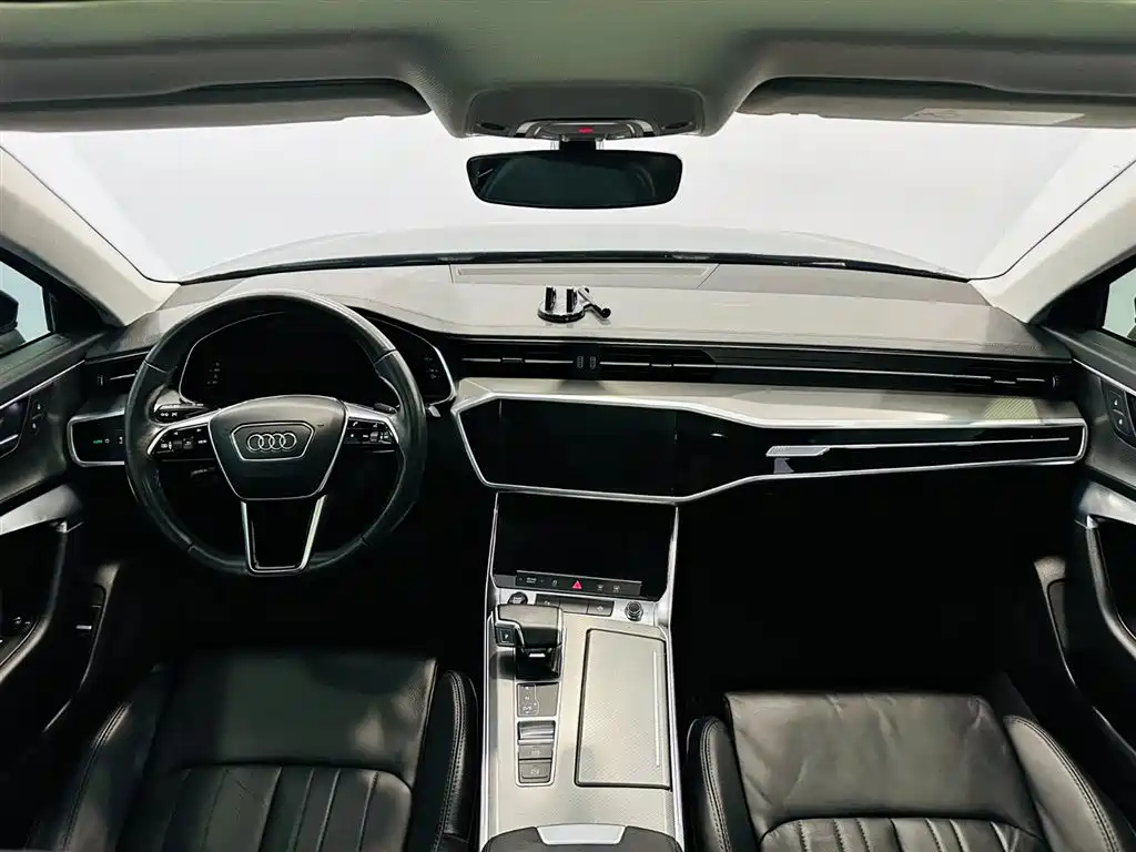 AUDI A6L 2021