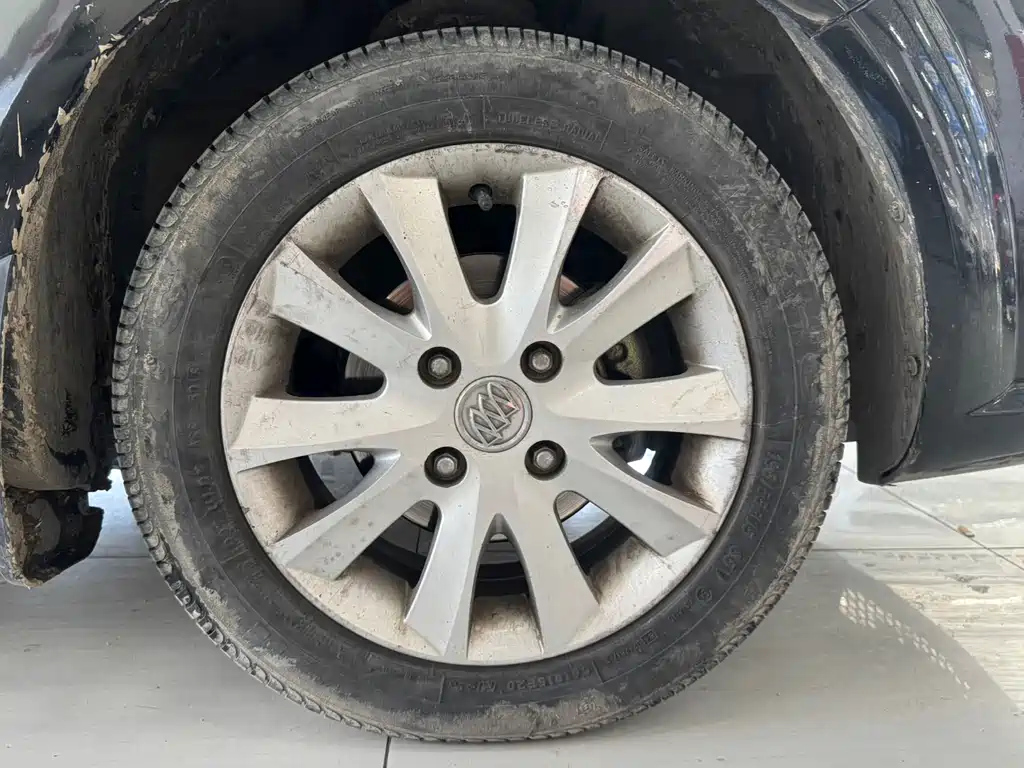 BUICK EXCELLE 2011