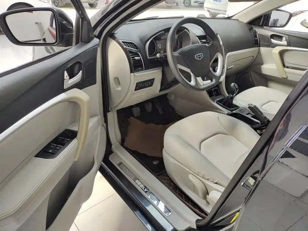 GEELY AUTO EMGRAND 2014