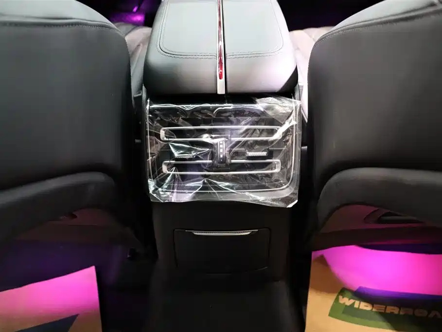 HONGQI HS5 2023
