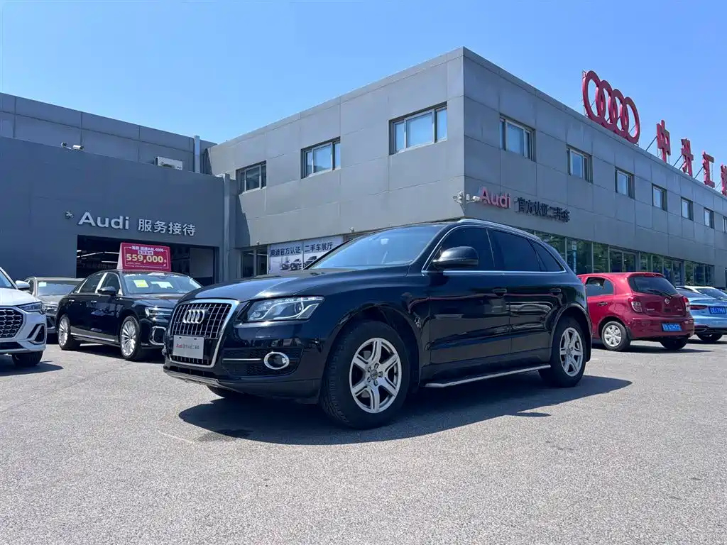 AUDI Q5 2012