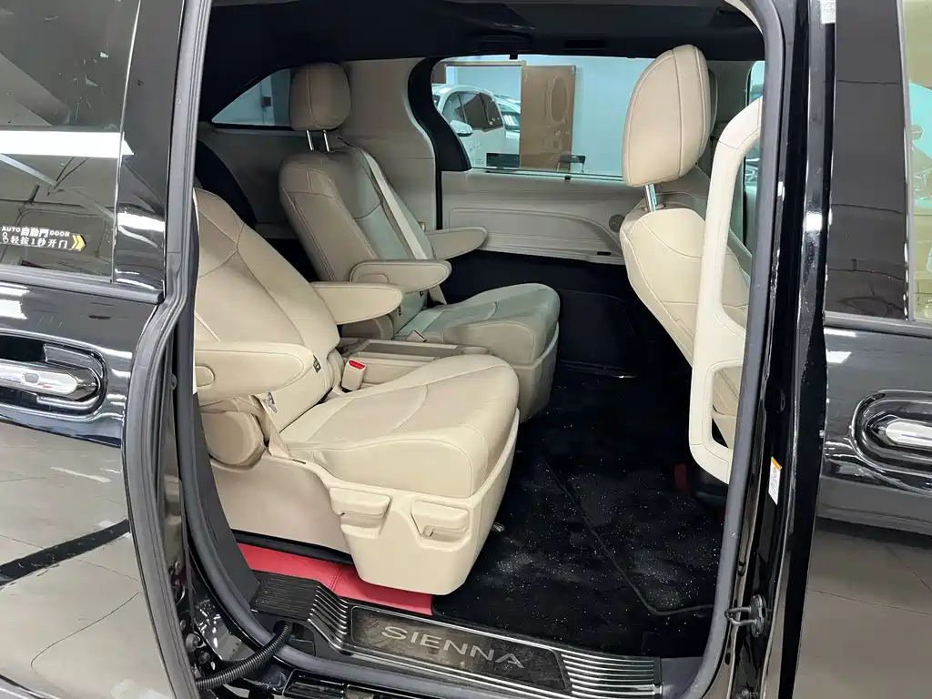 TOYOTA SIENNA SIENNA 2021