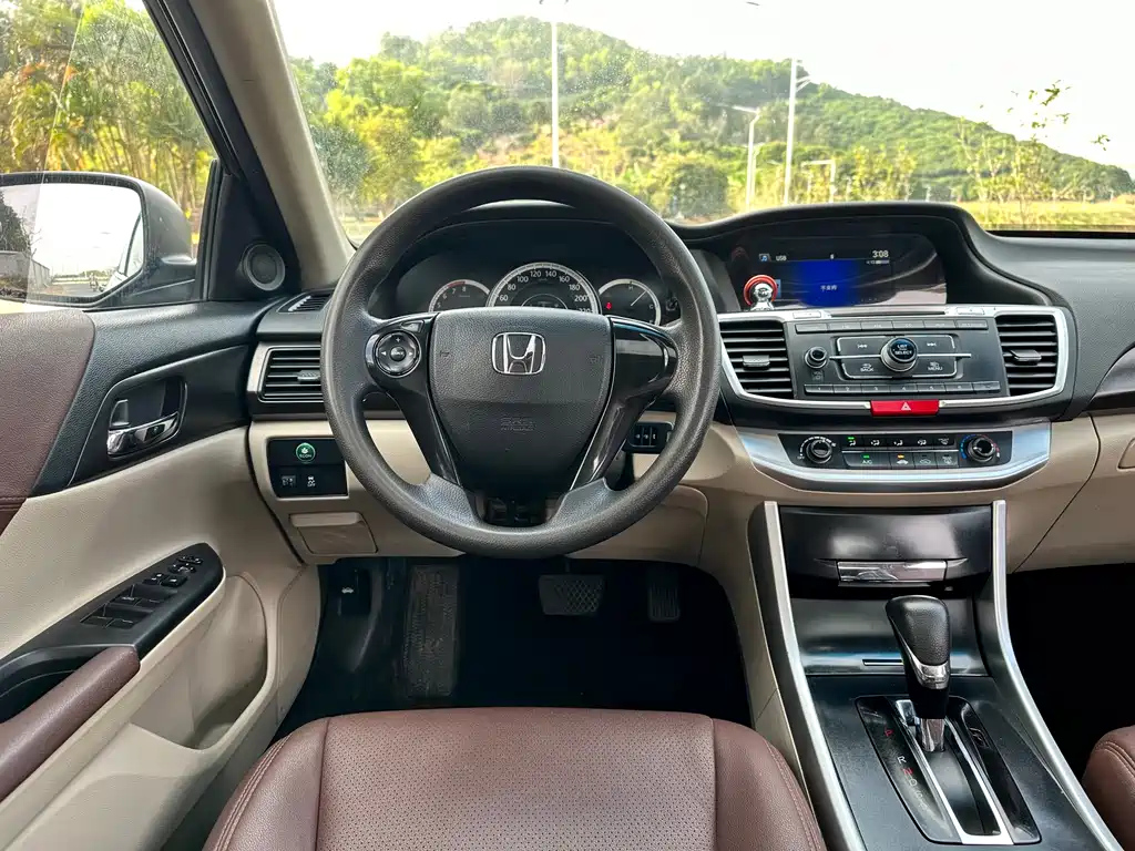 HONDA ACCORD 2015