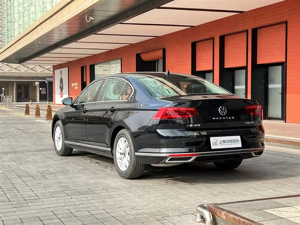 VOLKSWAGEN MAGOTAN 2024