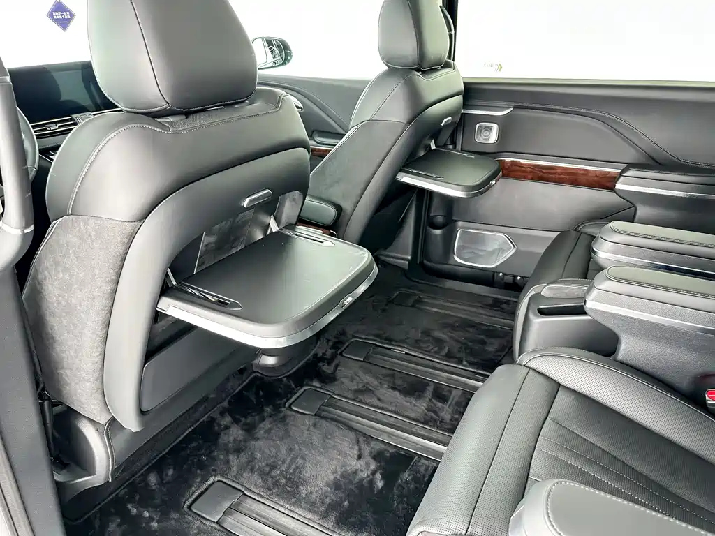 HONGQI HQ9 2023