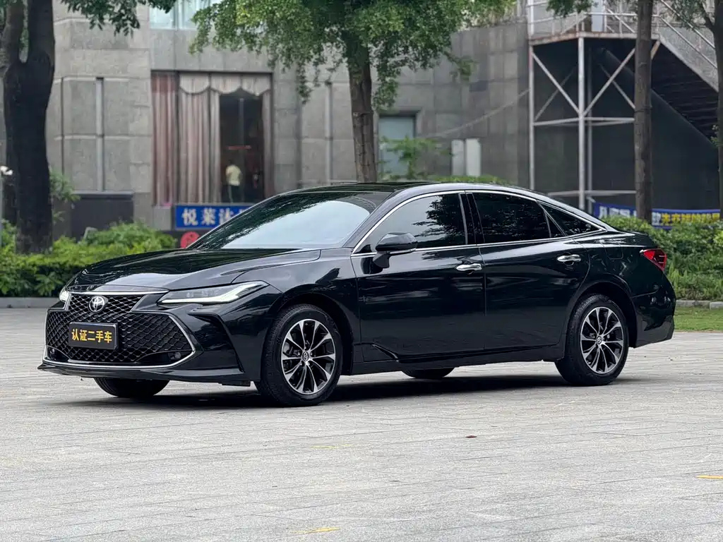 TOYOTA AVALON