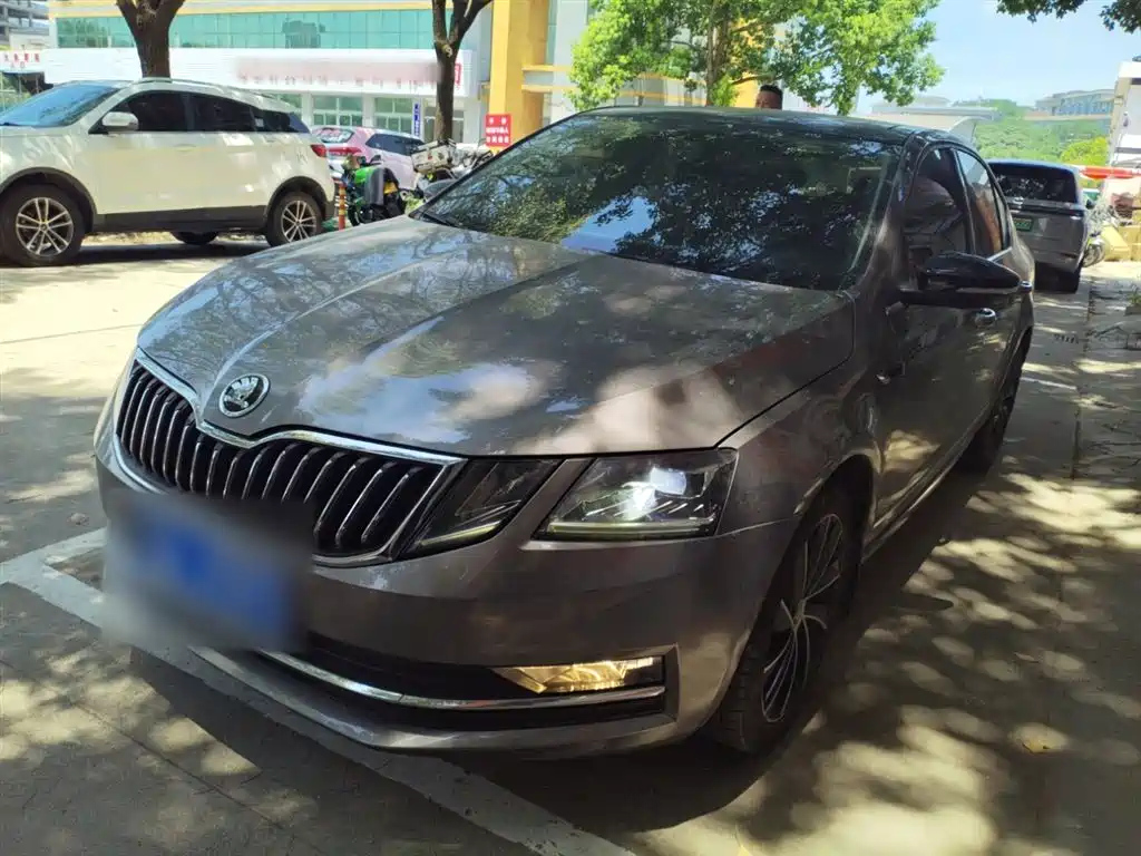 SKODA OCTAVIA 2018