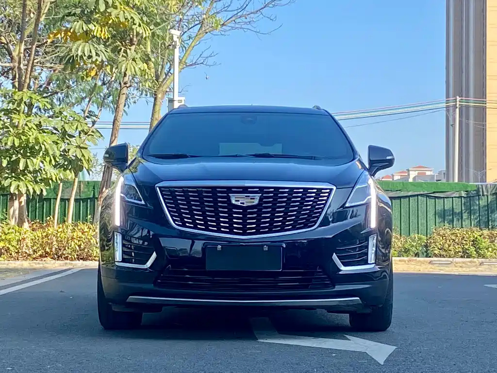 CADILLAC XT5 2021