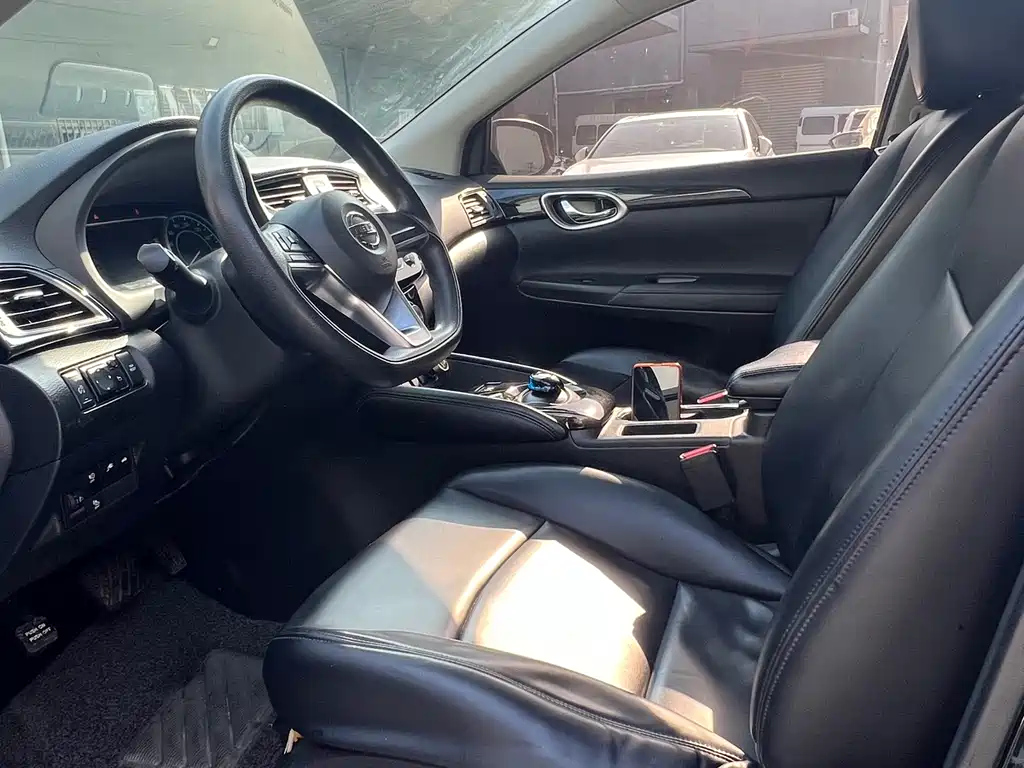 NISSAN SYLPHY . E-POWER 2020