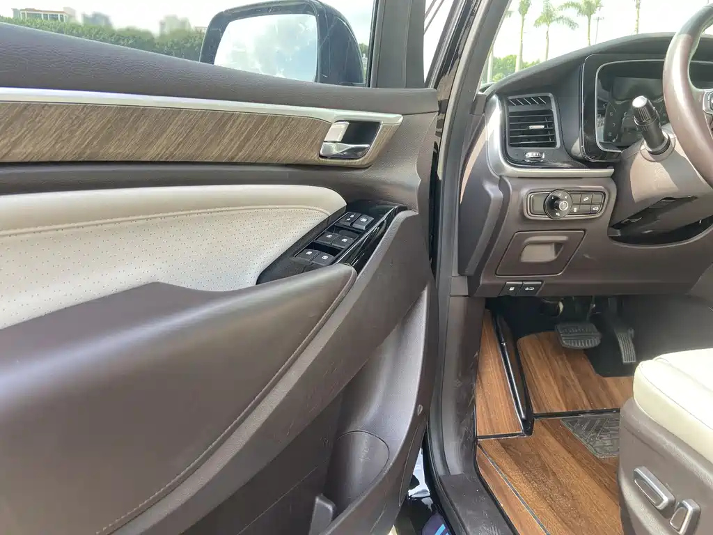 TRUMPCHI M8 2022