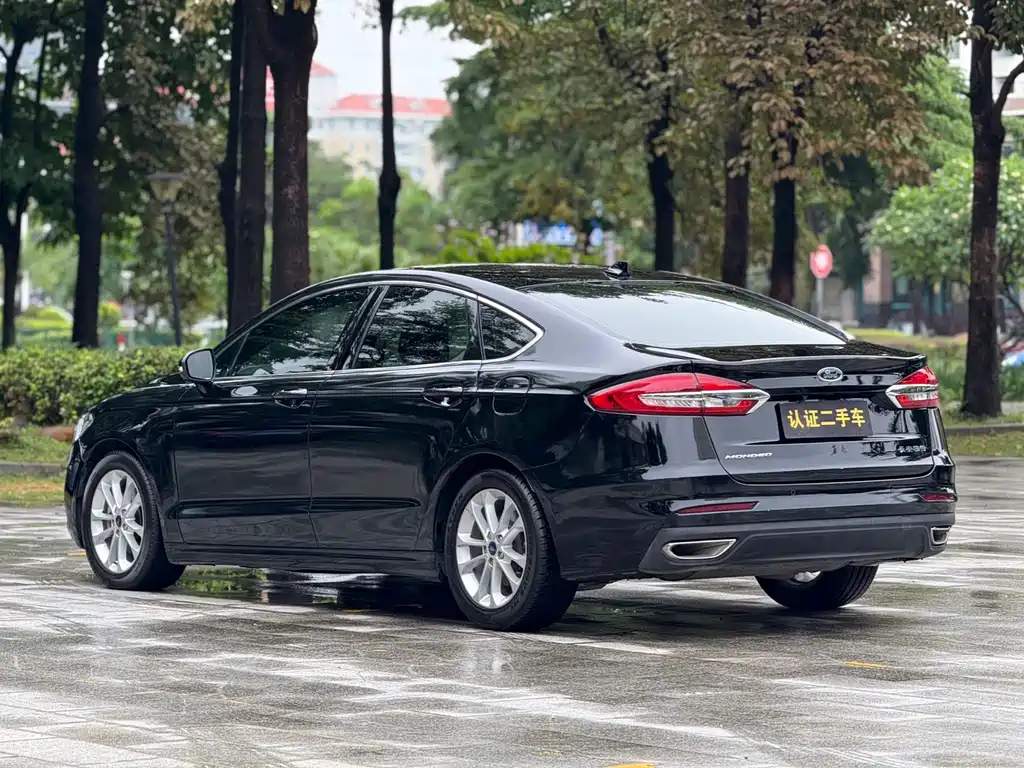 FORD MONDEO 2018