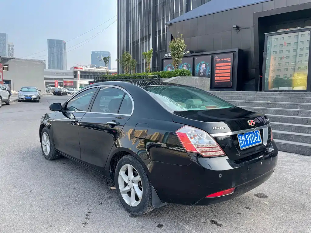 GEELY AUTO CLASSIC EMGRAND 2011