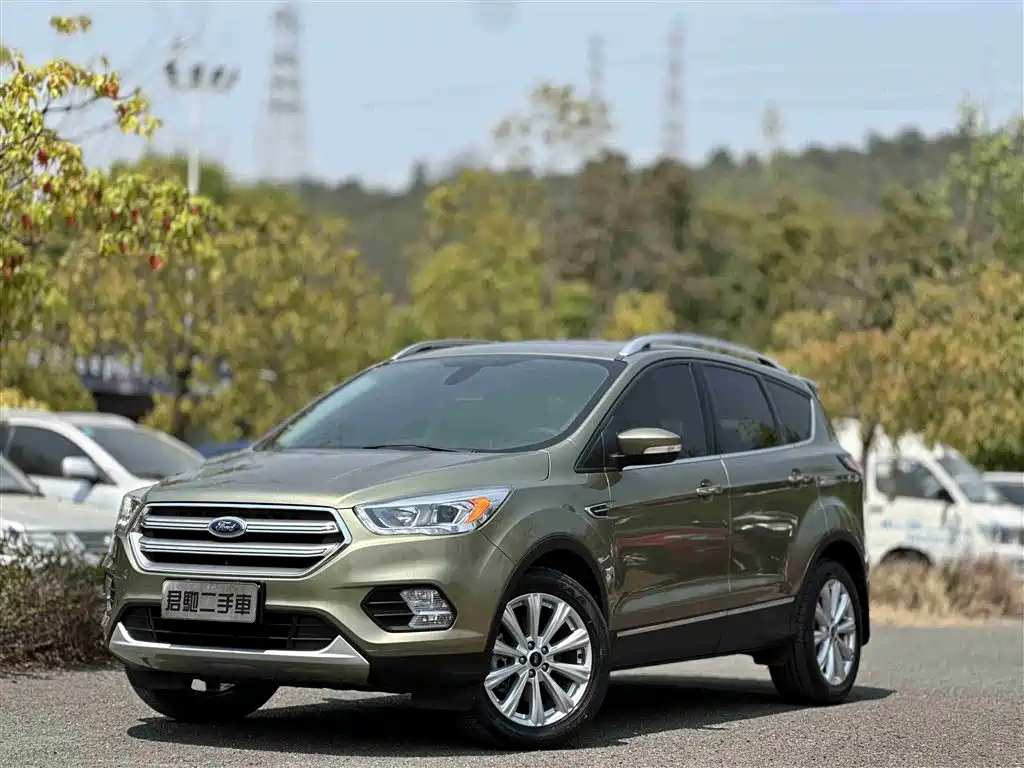 FORD ESCAPE 2015