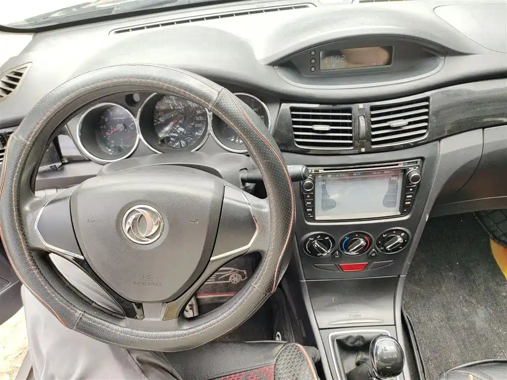 DONGFENG AEOLUS S30 2013