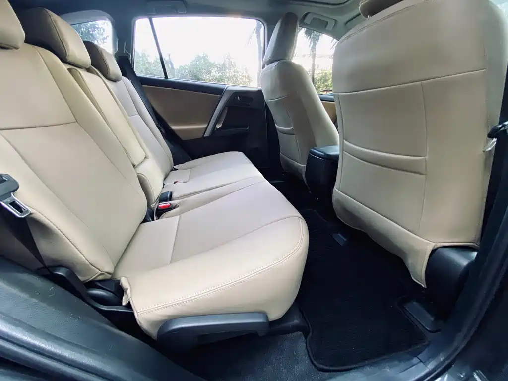 TOYOTA RAV4 RONGFANG 2016