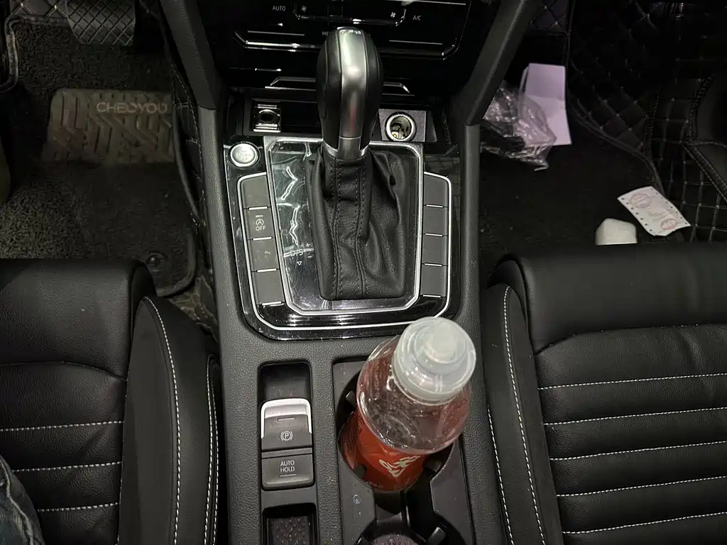 VOLKSWAGEN MAGOTAN 2021