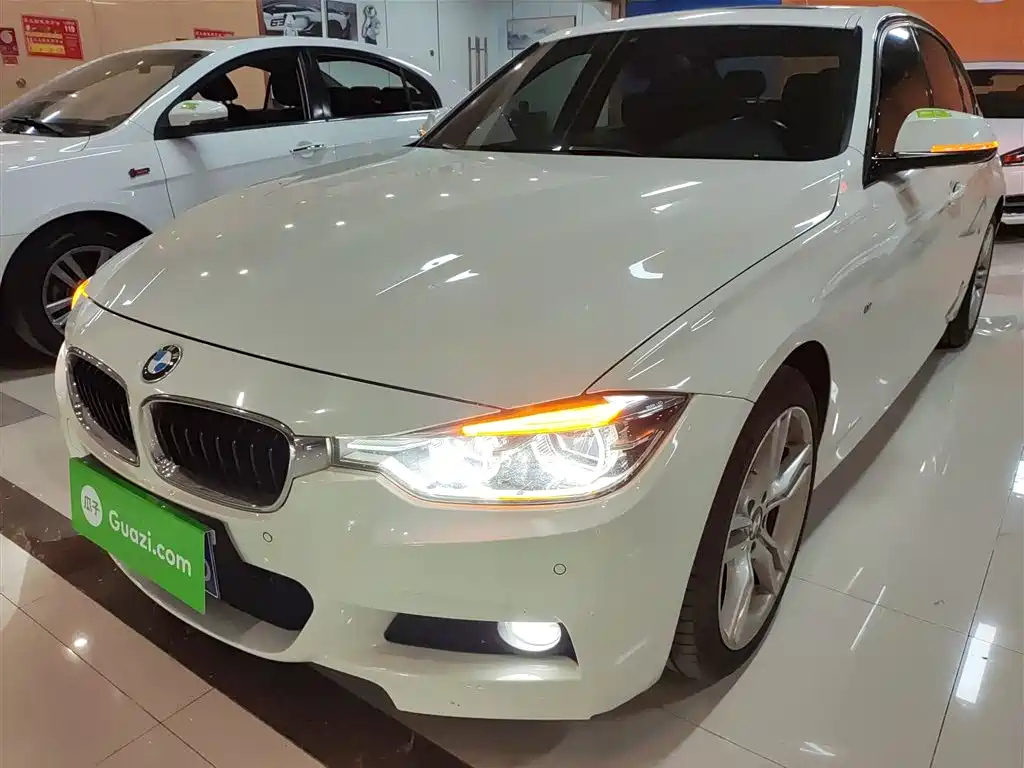 BMW 3-SERIES