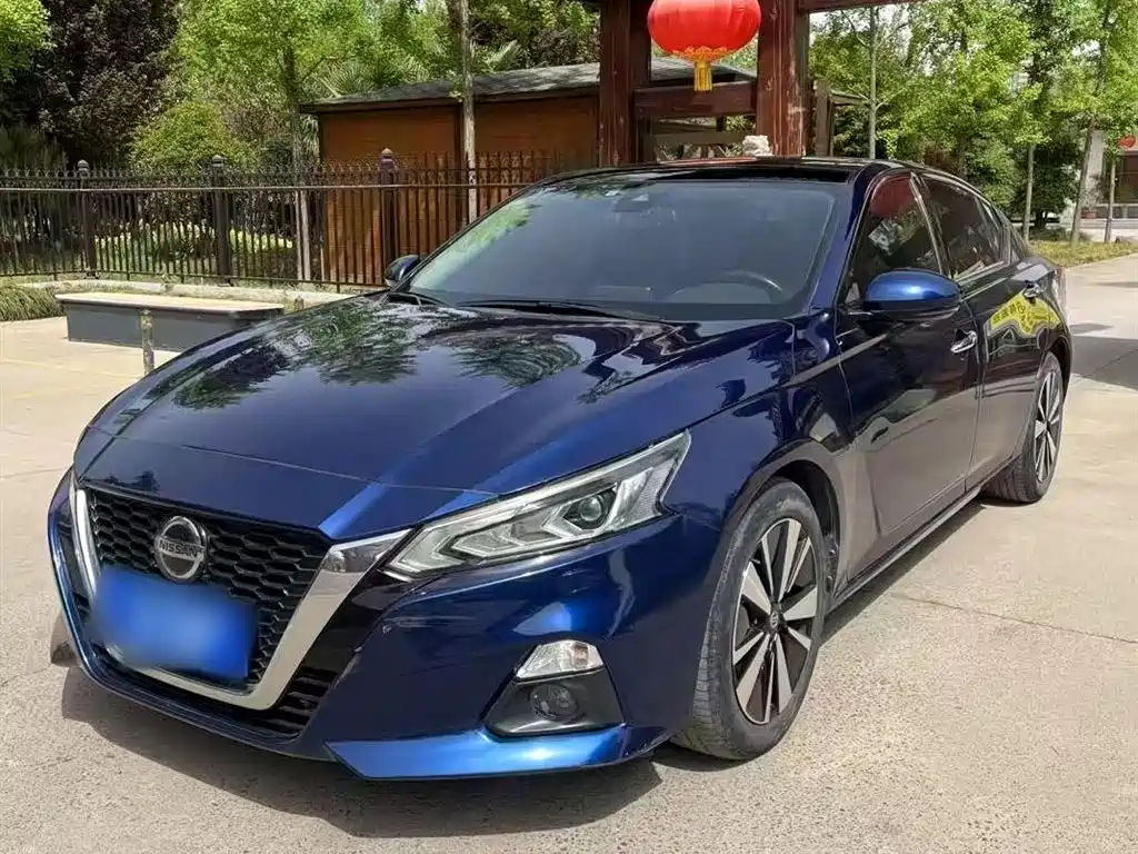 NISSAN TEANA