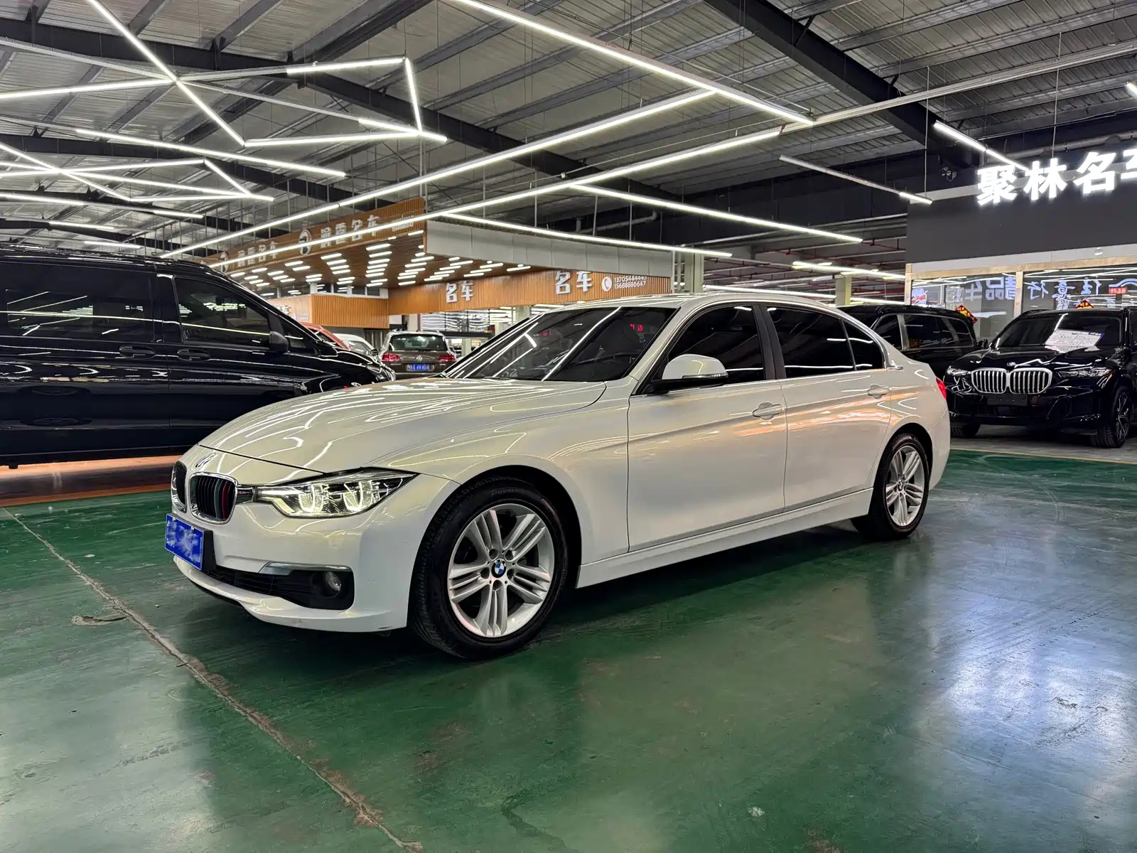 BMW 3-SERIES
