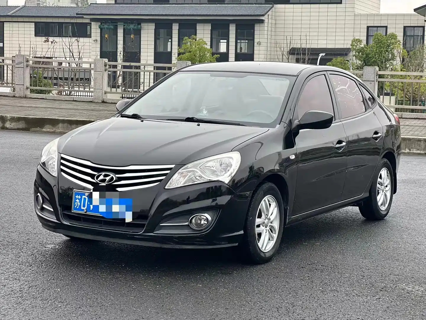 HYUNDAI CELESTA