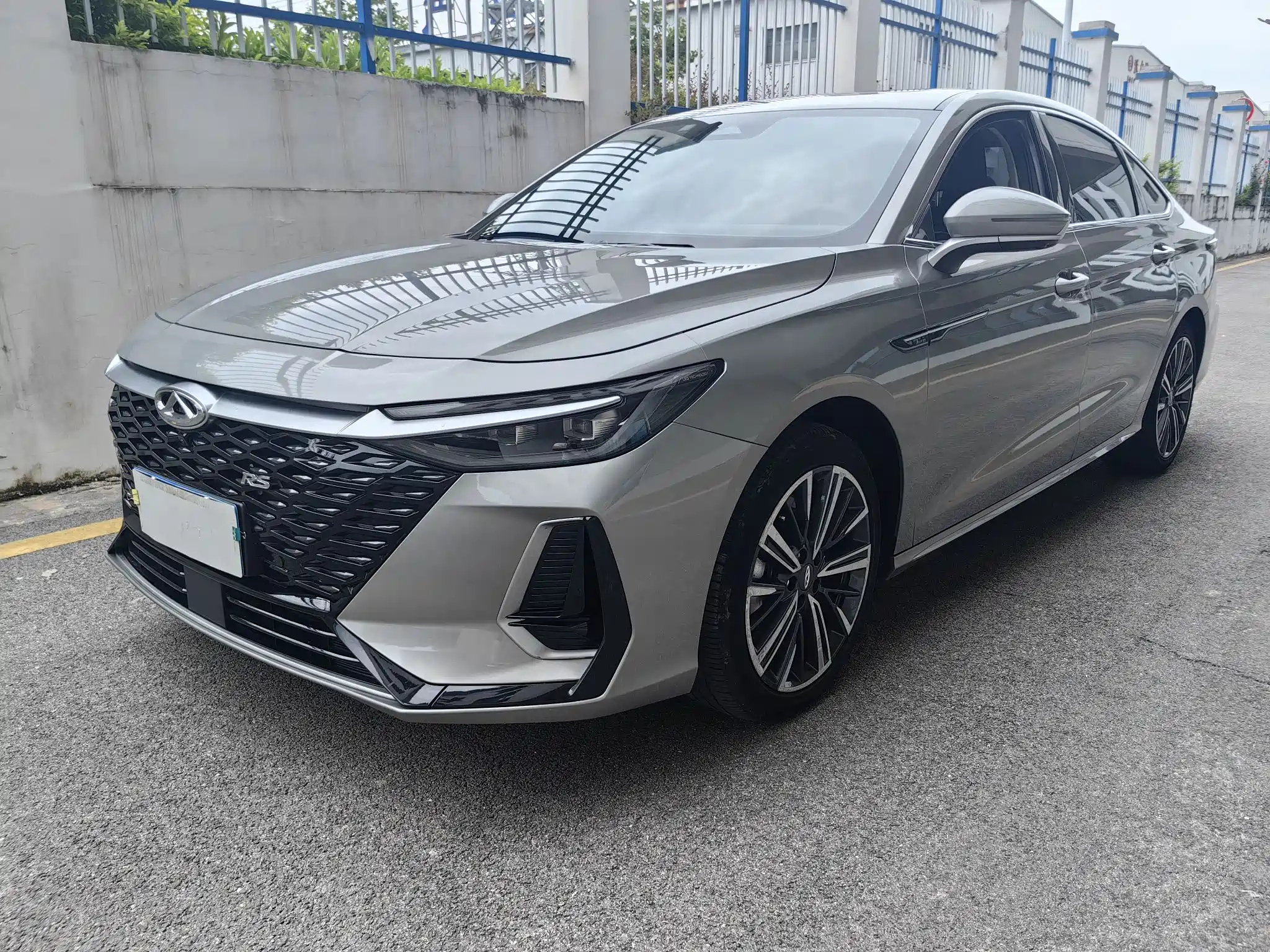 CHERY ARRIZO 8