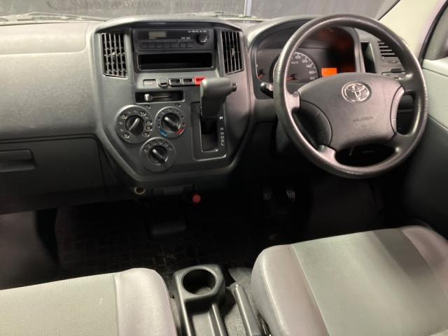 TOYOTA TOWN ACE VAN 2008