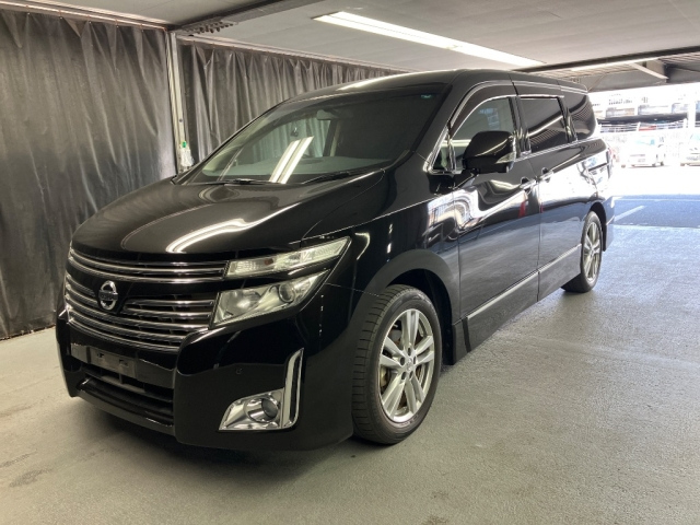 NISSAN ELGRAND 2010