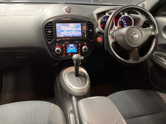 NISSAN JUKE 2012