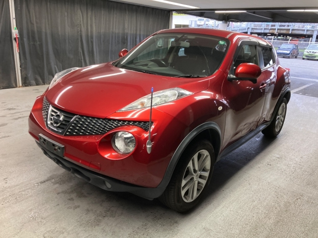 NISSAN JUKE 2013