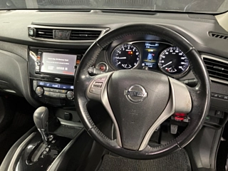 NISSAN X-TRAIL 2015
