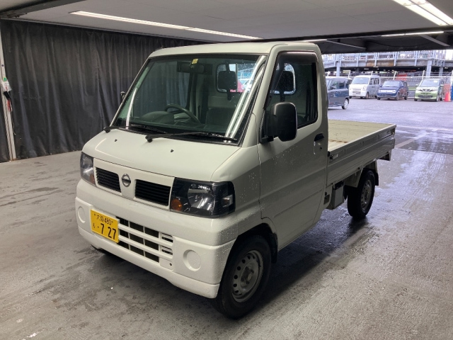 NISSAN CLIPPER TRUCK 2009