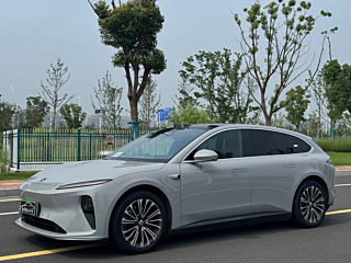 Заказать NIO ET5T