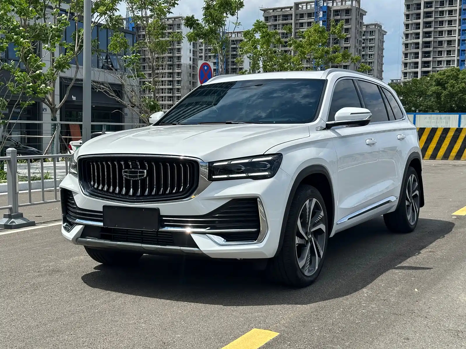 GEELY AUTO MONJARO 2023