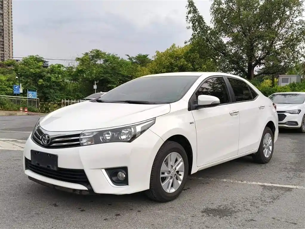 TOYOTA COROLLA 2014