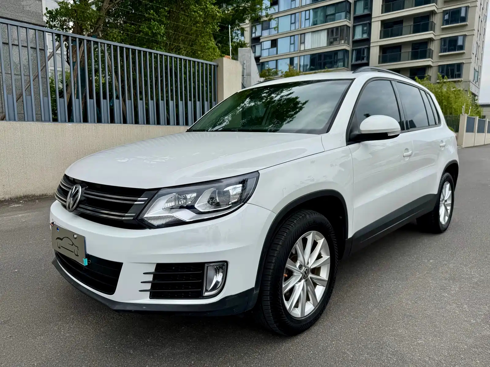 VOLKSWAGEN TIGUAN 2017