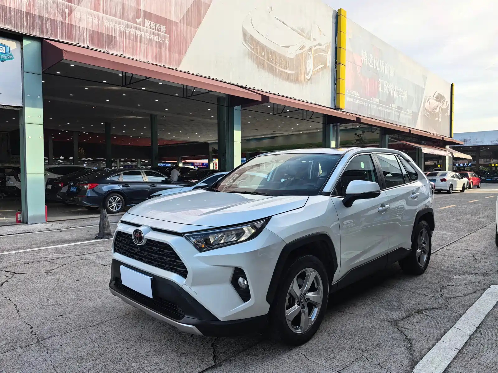 TOYOTA RAV4 RONGFANG 2022