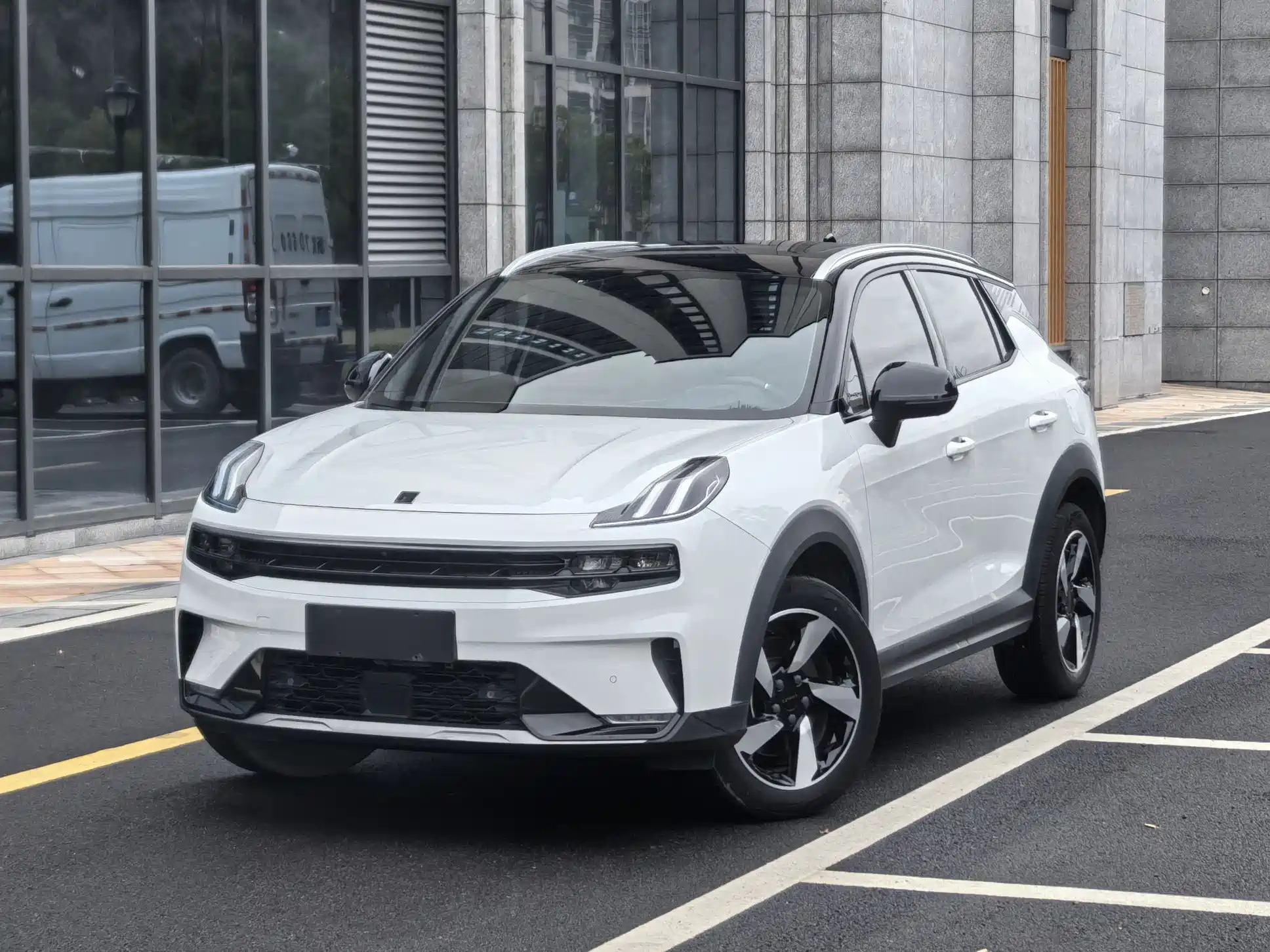 LYNK 06 2020