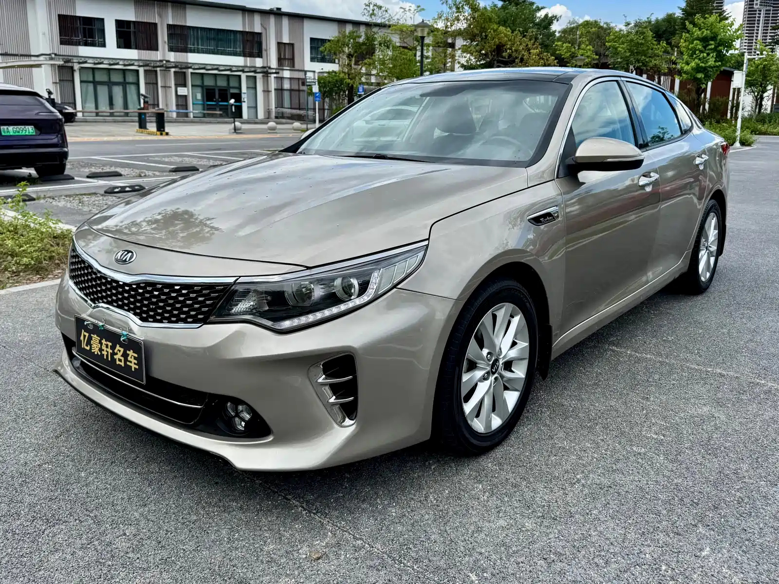 KIA K5 2016