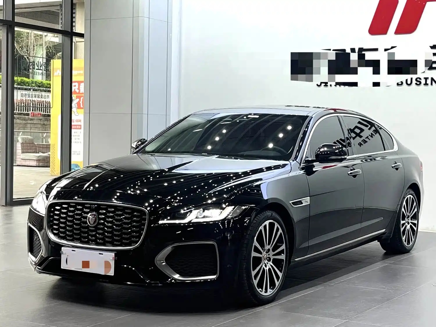 JAGUAR XFL 2022
